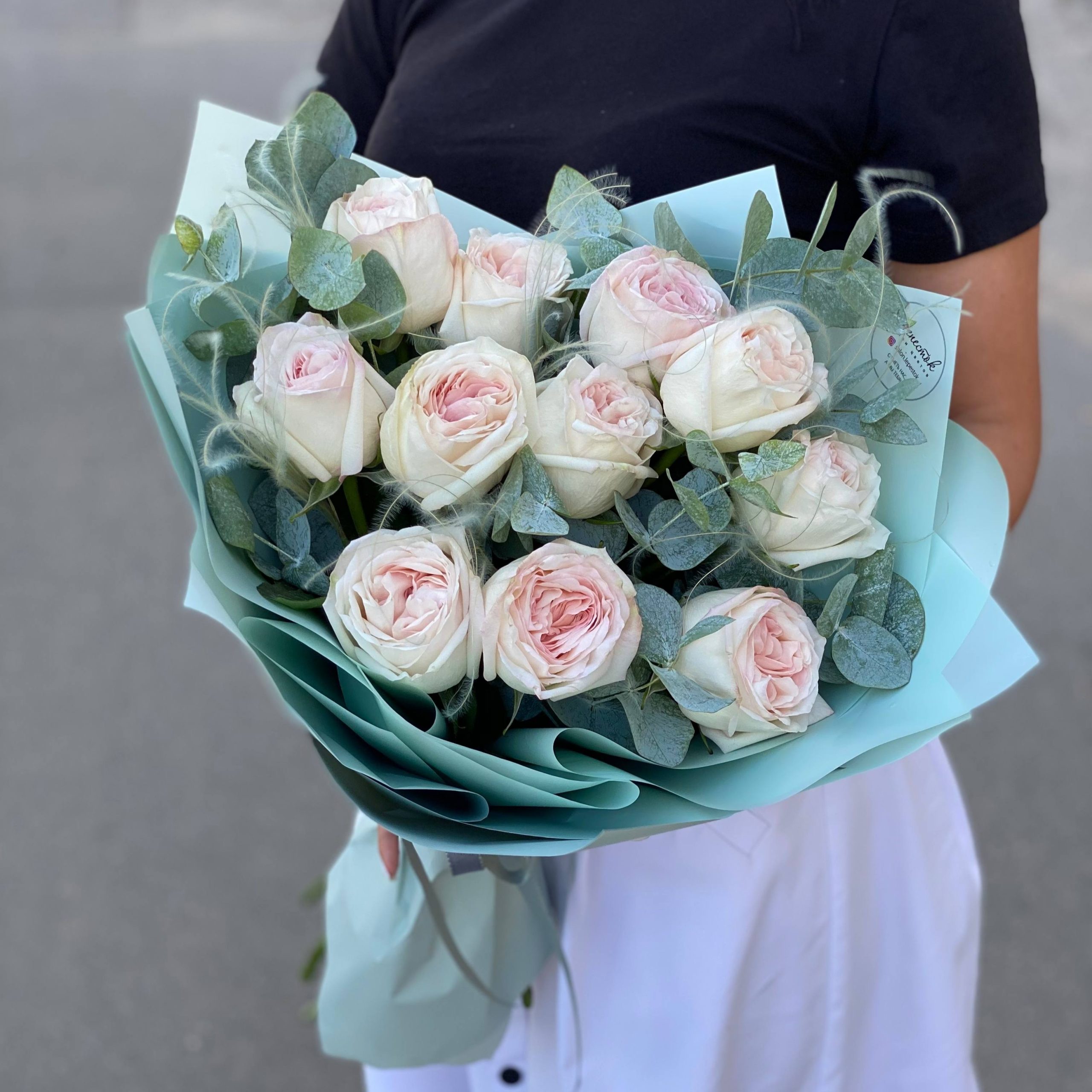 Букет из пионовидных роз Охара (Ohara)